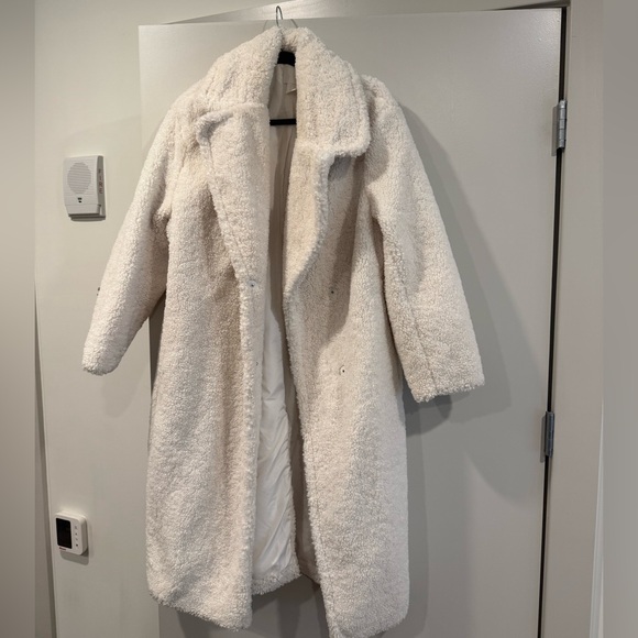 H&M Jackets & Blazers - H&M Cream Teddy Jacket